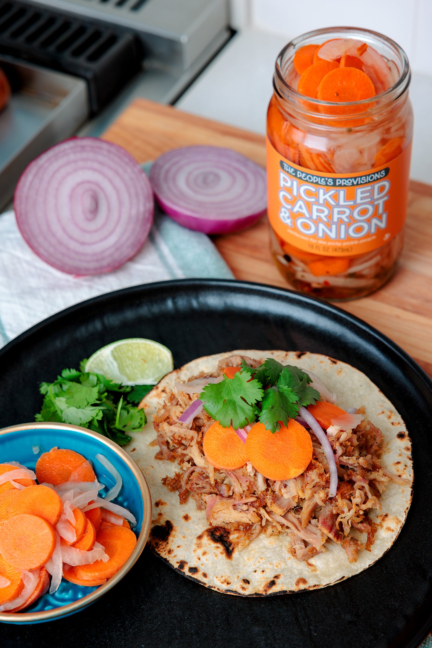 Pickled Carrot & Onion 16oz Jar - Taqueria-style Pickled Carrot Chips and Sliced Red Onions